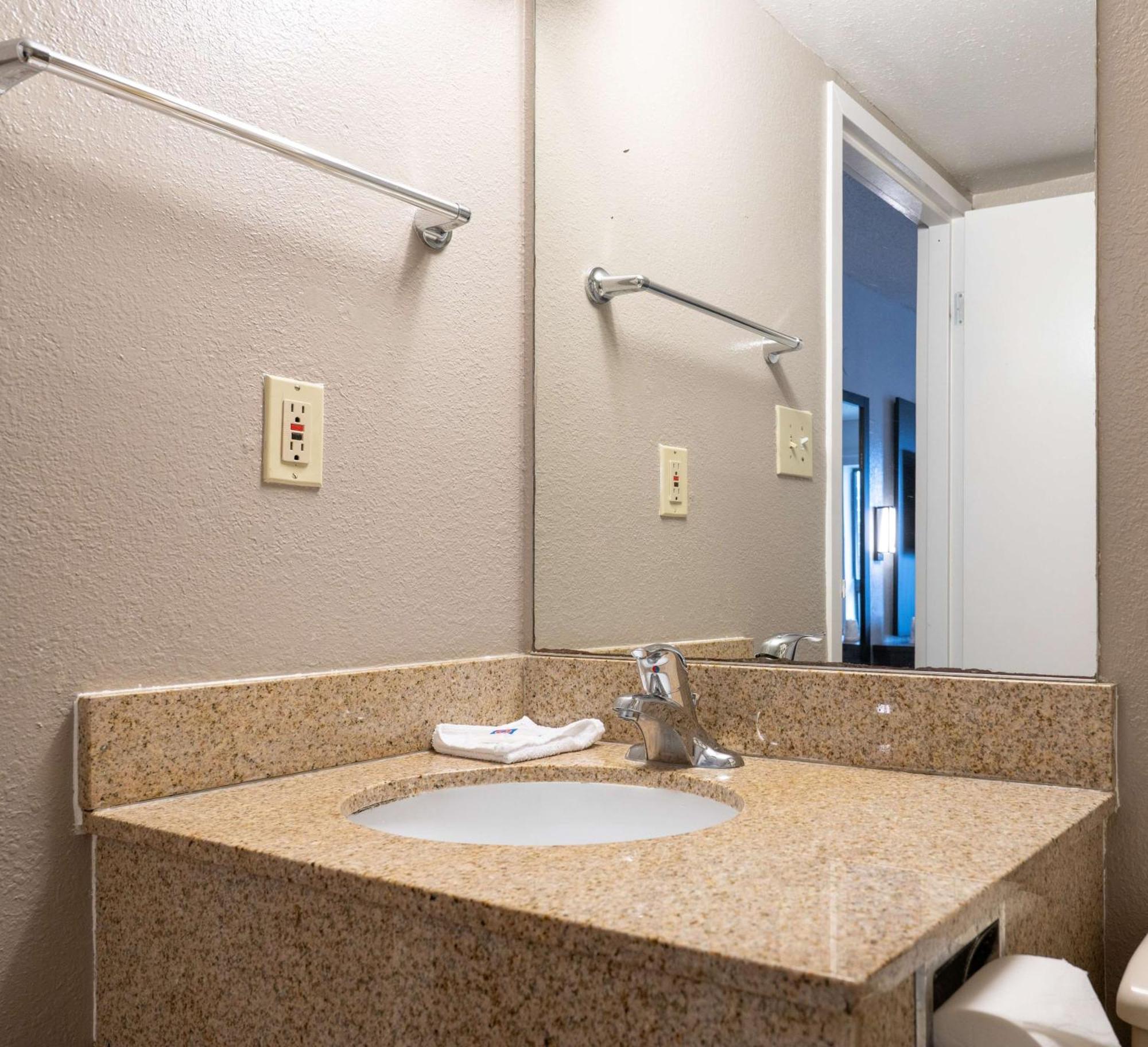 Motel 6-Branford, Ct - New Haven Dış mekan fotoğraf